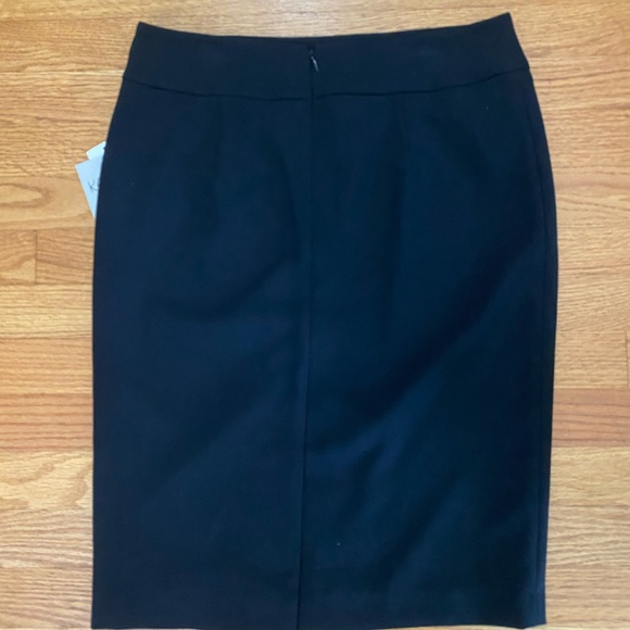 Kasper Skirt Women’s Sz 4 Black Lined Slit On Back Workwear Pencil Skirt NWT - Picture 6 of 10